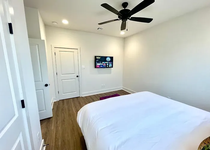 Bon Temps House/2 King Beds/nespresso/fast Wi-fi Lafayette